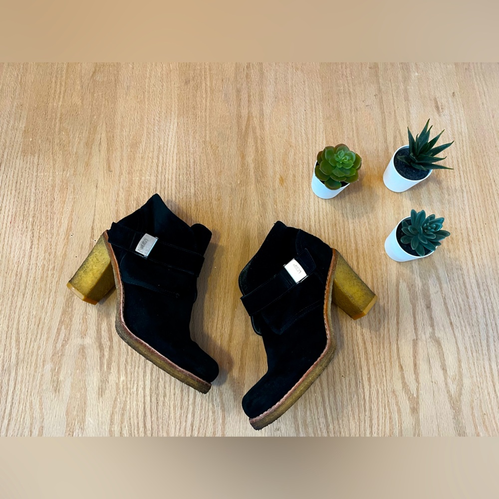 Ugg Brienne Ankle Boots